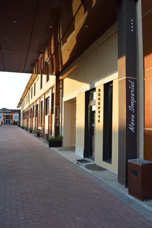 Hotel Nova Buzău Extérieur photo